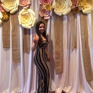 Meet your Posher, Jade